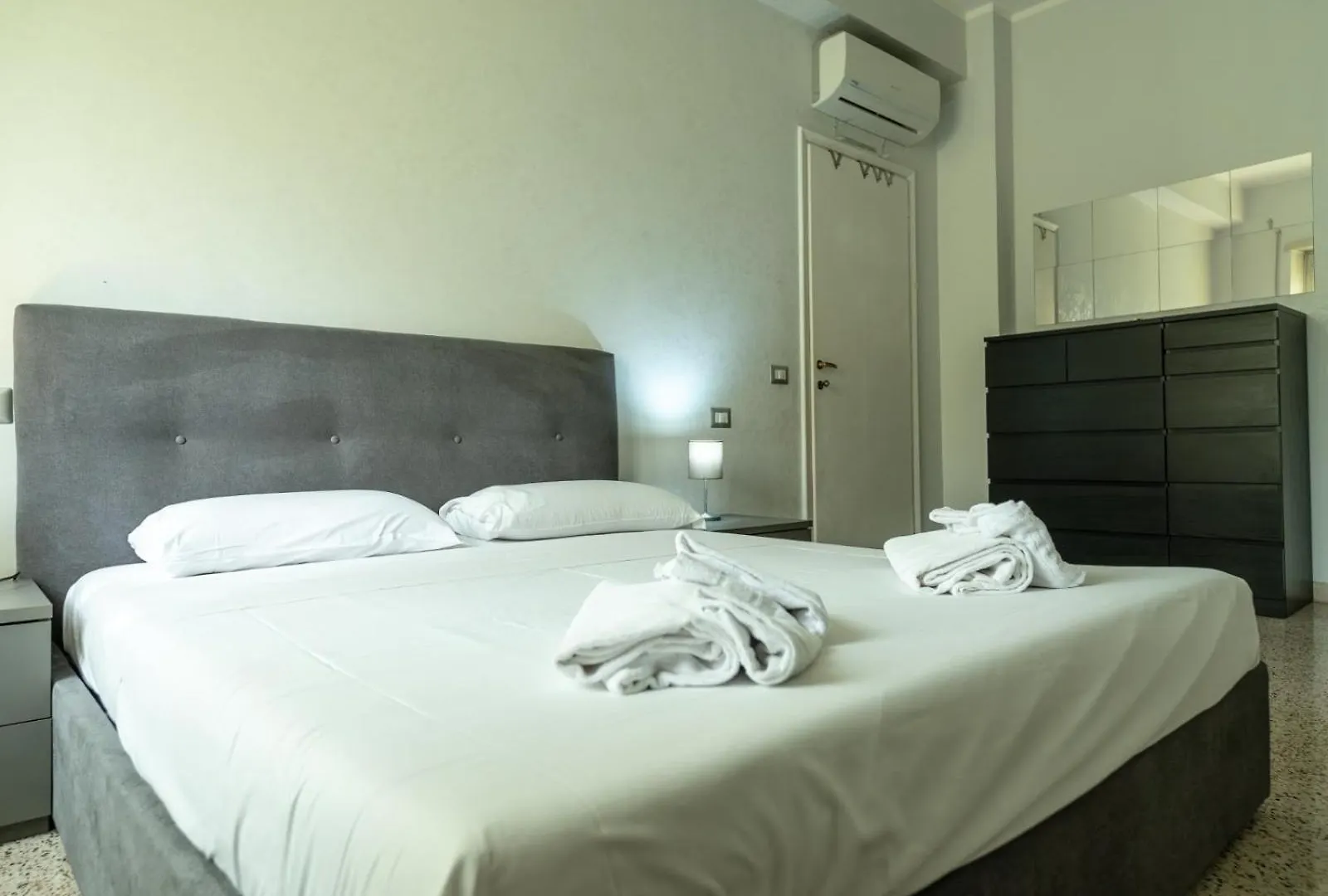 Domus Tuscolana Apartment Rome